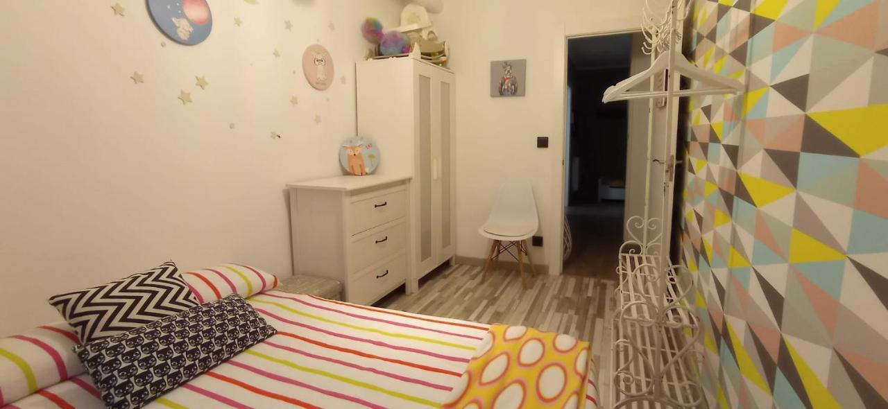Apartamento La Escalerona Con Vistas Al Mar Lägenhet Gijón Exteriör bild