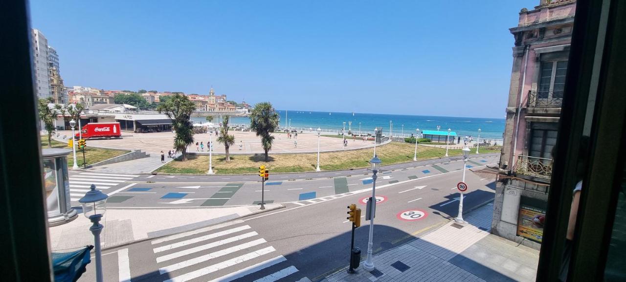 Apartamento La Escalerona Con Vistas Al Mar Lägenhet Gijón Exteriör bild